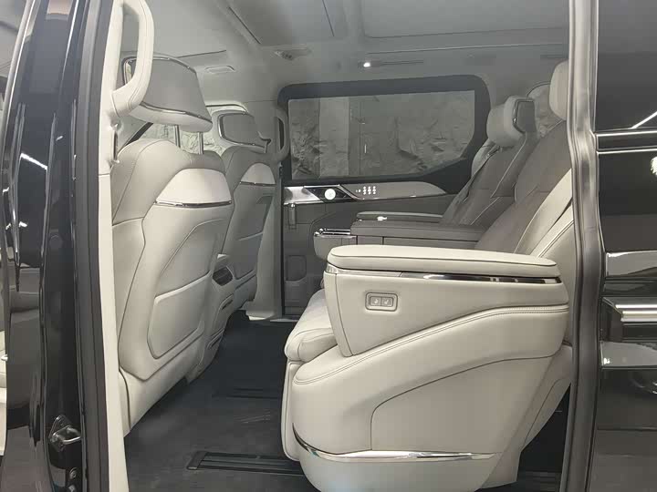 Volvo EM90 2025 2025款 Ultra 六座