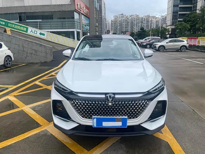 Changan X7 Plus 2024 2024款 1.5T 自动尊耀型 7座