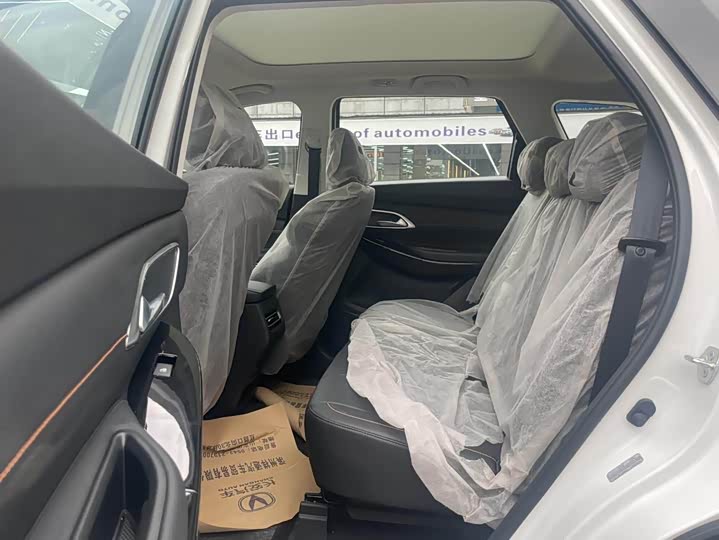 Changan X7 Plus 2024 2024款 1.5T 自动尊耀型 7座