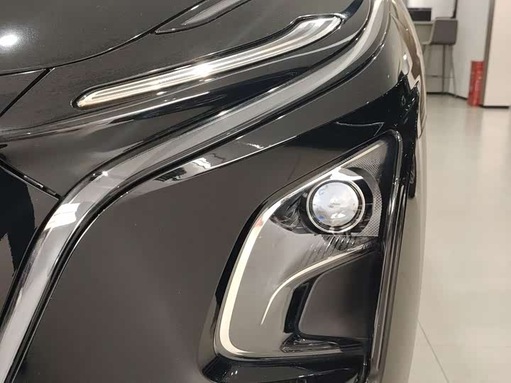 Hongqi E-QM5 2024 2024款 450km 出行版