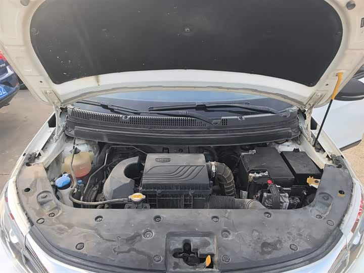 Geely Vision X3 2021 2021款 PRO 1.5L CVT尊贵型