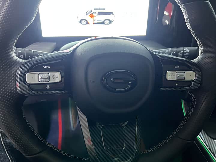 GAC Trumpchi GS8 2025 2025款 领航系列 2.0TGDI 四驱豪华版 5座