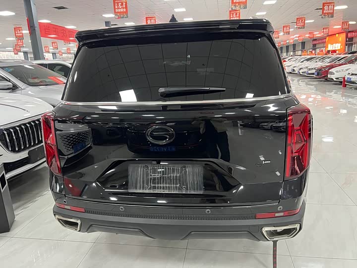 GAC Trumpchi GS8 2025 2025款 领航系列 2.0TGDI 四驱豪华版 5座