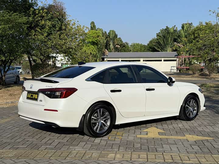 Honda Civic 2023 2023款 240TURBO CVT劲势版