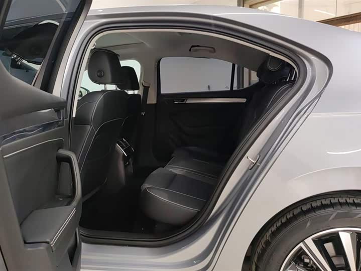 Skoda Superb 2021 2021款 TSI330 DSG舒适版