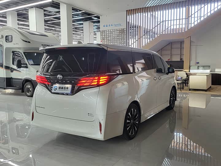 Toyota Alphard 2024 2024款 双擎 2.5L 臻享版
