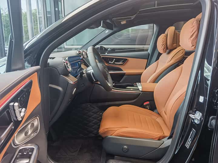 Mercedes-Benz GLC-Class 2025 2025款 改款 GLC 300 L 4MATIC 动感型 5座