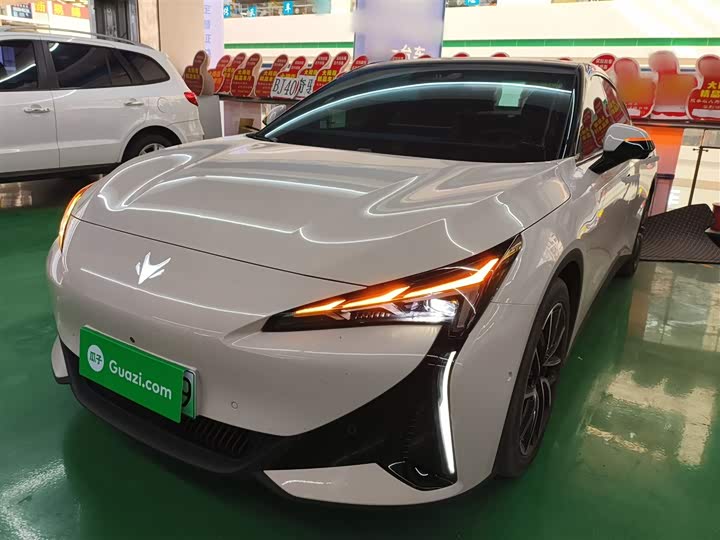 BAIC Arcfox Alpha S5 2025 2025款 560MAX 185kW