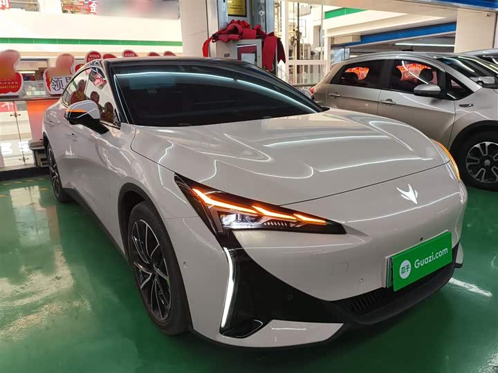 BAIC Arcfox Alpha S5 2025 2025款 560MAX 185kW