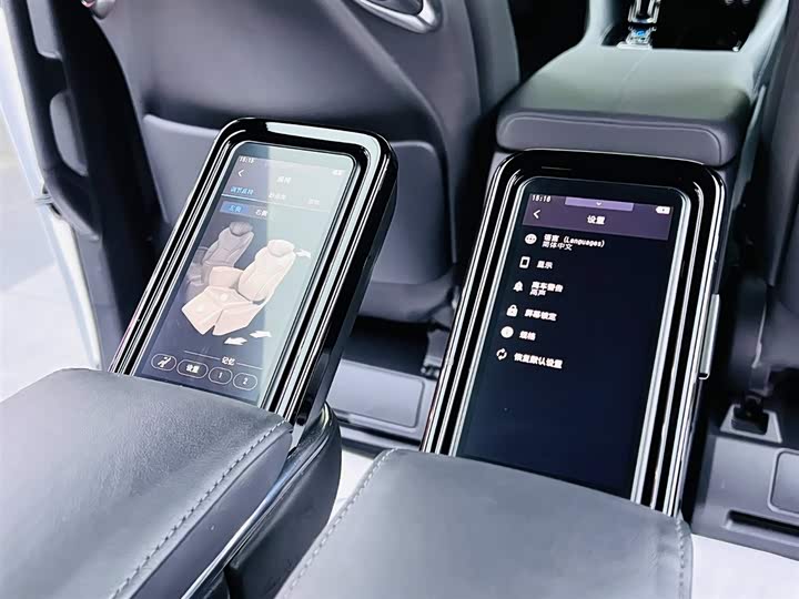 Toyota Alphard 2024 2024款 双擎 2.5L 臻享版