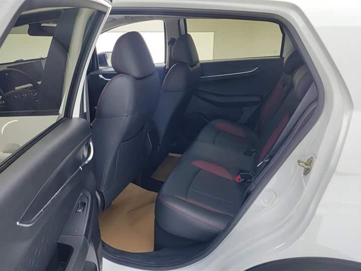 Geely Vision X3 2021 2021款 PRO 1.5L CVT尊贵型