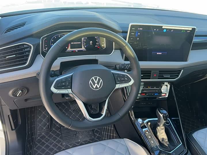 Volkswagen Tayron 2024 2024款 300TSI 两驱豪华Plus进阶版