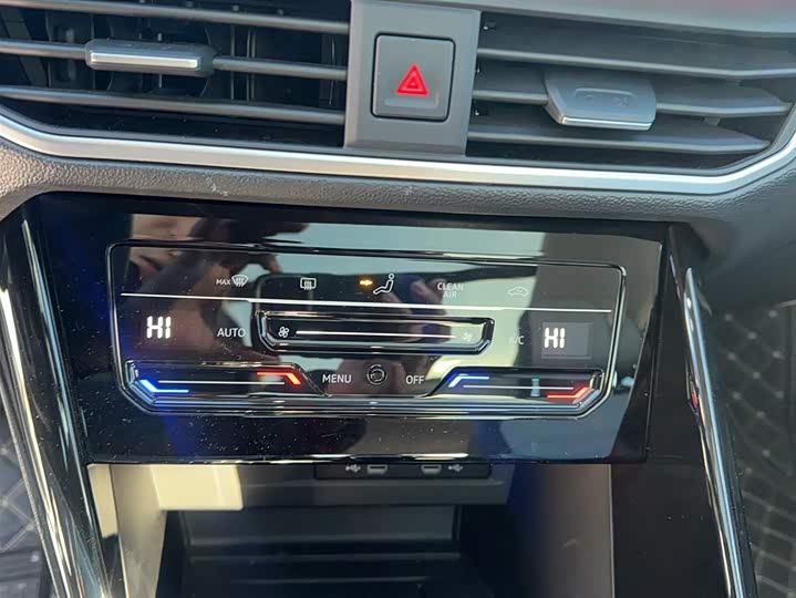 Volkswagen Tayron 2024 2024款 300TSI 两驱豪华Plus进阶版