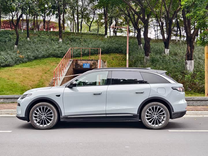 Leapmotor C11 2024 2024款 增程 300尊享版