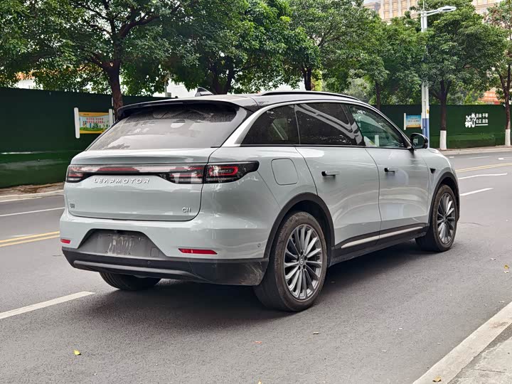 Leapmotor C11 2024 2024款 增程 300尊享版