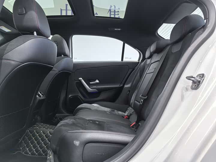 Mercedes-Benz A-Class 2024 2024款 A 200 L 时尚型