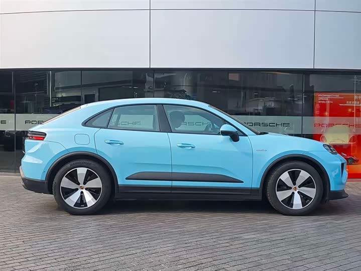 2024 Porsche Macan EV
