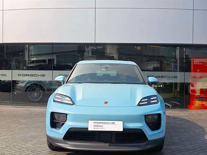2024 Porsche Macan EV