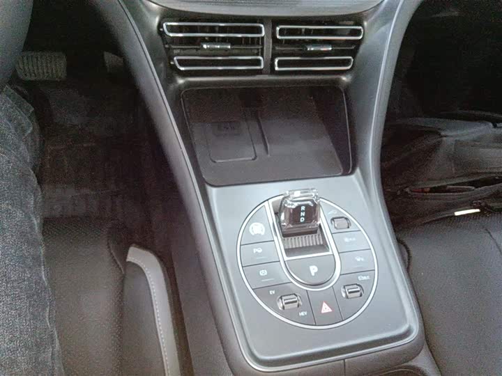 BYD Sea Lion 05 DM-i Hybrid 2025 2025款 DM-i 智驾版 115KM旗舰型