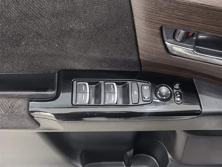 Honda Odyssey 2024 2024款 2.0L e:HEV 锐·悦享版