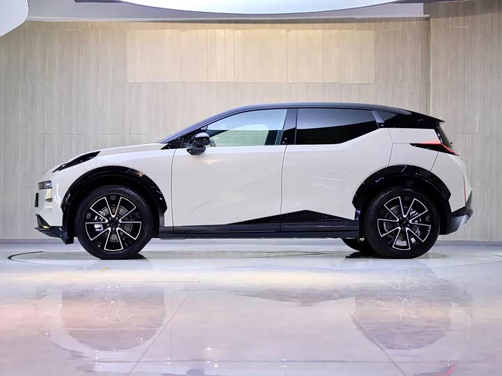 Zeekr X 2025 2025款 四座后驱魔方版