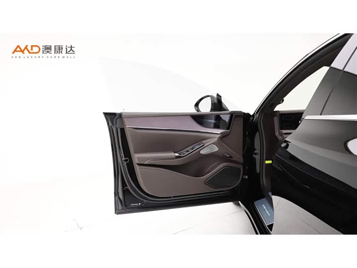 Denza Z9 2024 2024款 1100km 四驱Max版