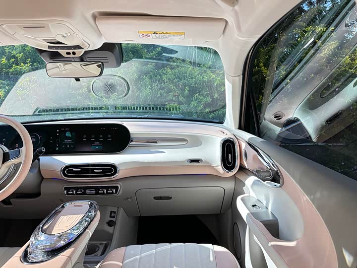 Ora Ballet Cat 2022 2022款 401km 胡桃夹子版