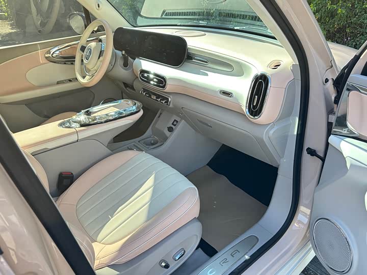 Ora Ballet Cat 2022 2022款 401km 胡桃夹子版