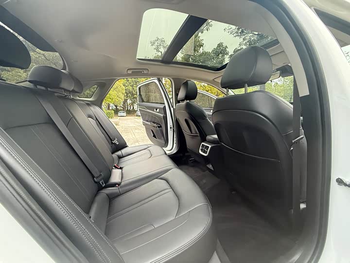 Kia K5 2021 2021款 270T CVVD 焕新版