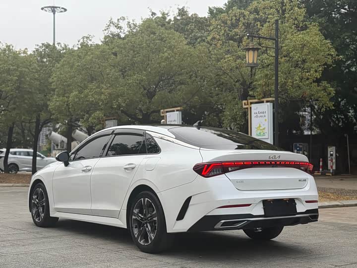 Kia K5 2021 2021款 270T CVVD 焕新版