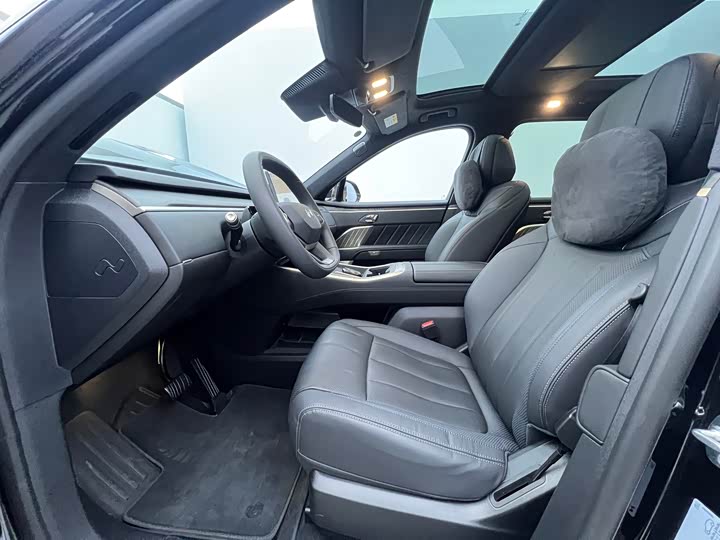 Nio Onvo L90 2025 2025款 Max 六座版