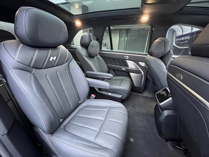 Nio Onvo L90 2025 2025款 Max 六座版