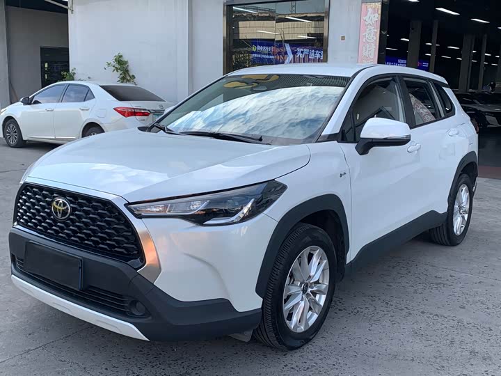 Toyota Corolla Cross 2024 2024款 2.0L 智能电混双擎 先锋版