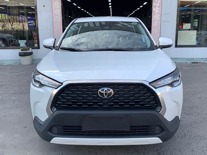 Toyota Corolla Cross 2024 2024款 2.0L 智能电混双擎 先锋版