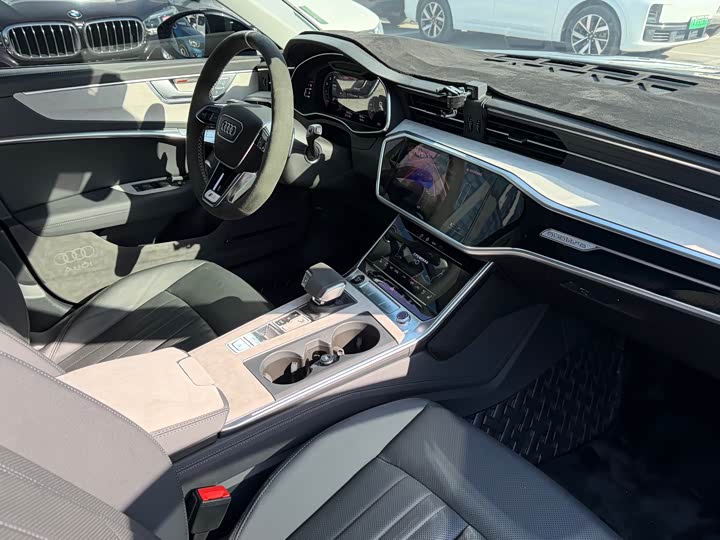 Audi A6 2023 2023款 allroad quattro 55 TFSI 尊享越野型