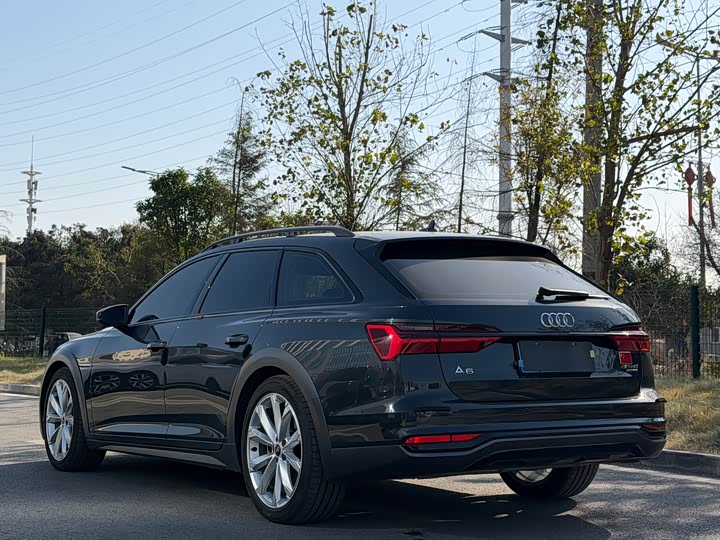 Audi A6 2023 2023款 allroad quattro 55 TFSI 尊享越野型