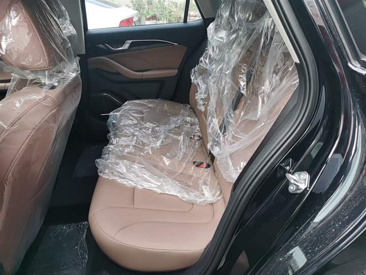 Bestune B70 2024 2024款 龙腾版 1.5T 领跃型