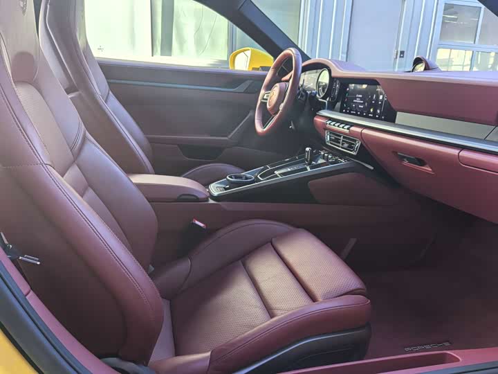 Porsche 911 2023 2023款 Carrera 3.0T