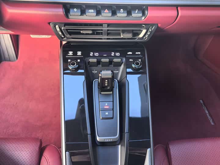 Porsche 911 2023 2023款 Carrera 3.0T