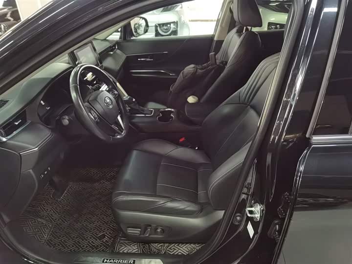Toyota Harrier 2022 2022款 双擎 2.5L CVT两驱豪华版