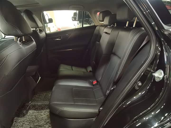 Toyota Harrier 2022 2022款 双擎 2.5L CVT两驱豪华版