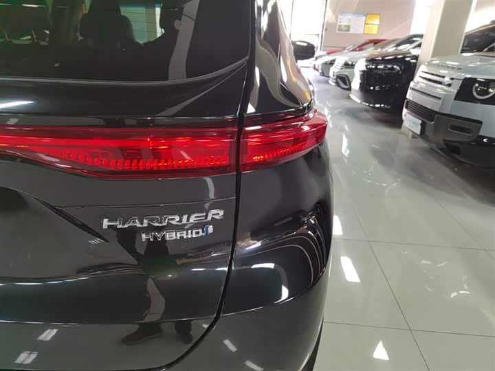 Toyota Harrier 2022 2022款 双擎 2.5L CVT两驱豪华版