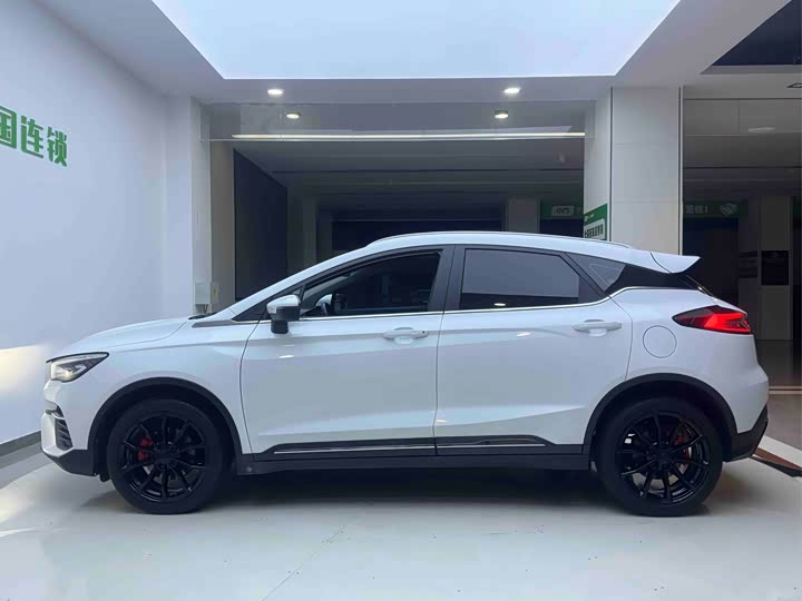 Geely Emgrand GS 2021 2021款 1.4T CVT尊贵型