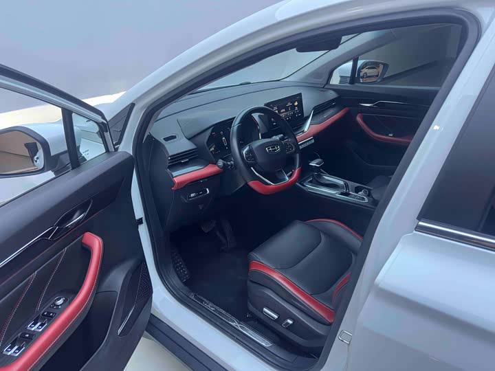 Geely Emgrand GS 2021 2021款 1.4T CVT尊贵型