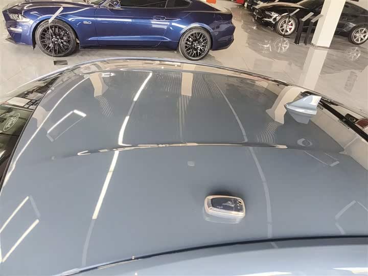 Ford Mustang 2024 2024款 2.3T EcoBoost 硬顶性能版