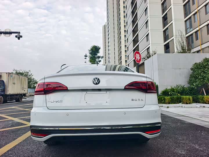 Volkswagen Bora 2025 2025款 200TSI DSG悦行导航版