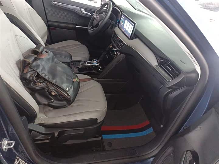 Ford Escape 2020 2020款 EcoBoost 245 两驱聪慧悦享款