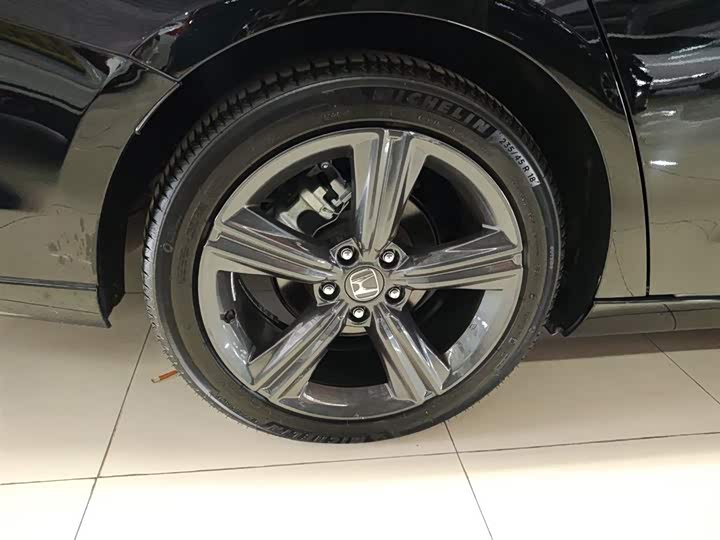 Honda Inspire 2025 2025款 260TURBO 典雅版