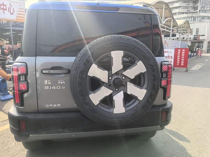 BAIC Beijing BJ40 Hybrid 2025 2025款 进阶版