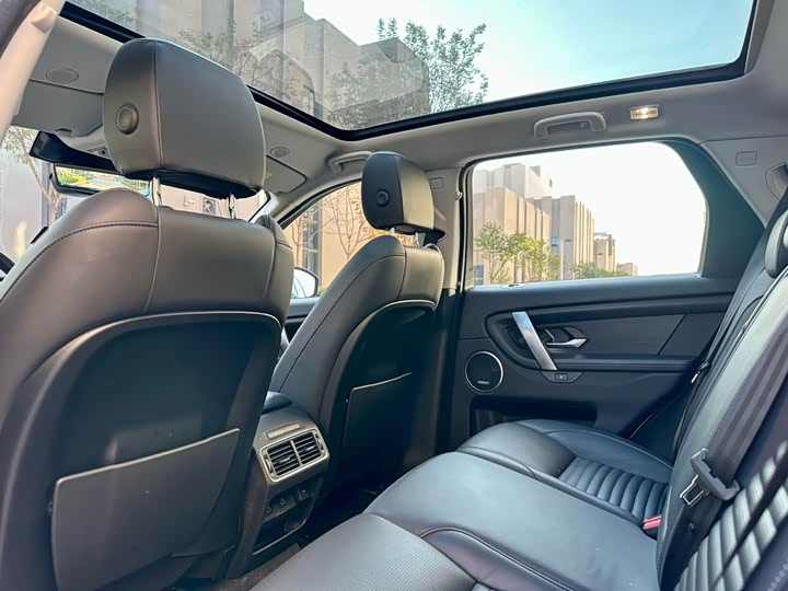 Land Rover Discovery Sport Hybrid 2024 2024款 1.5T P300e 插电式电动混合版